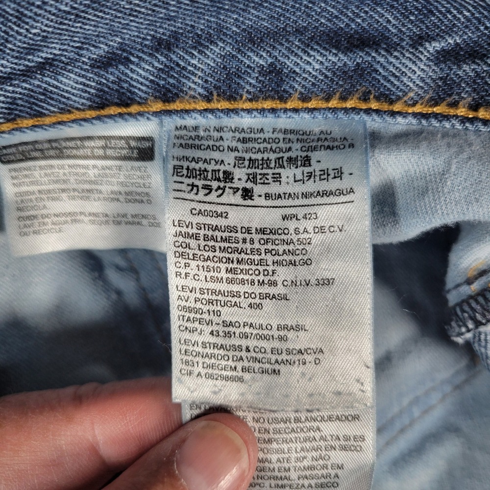 Levi's 550 Relaxed Jeans Mens 40x36 Blue Med Wash Tapered Leg Denim Distressed - Picture 11 of 16